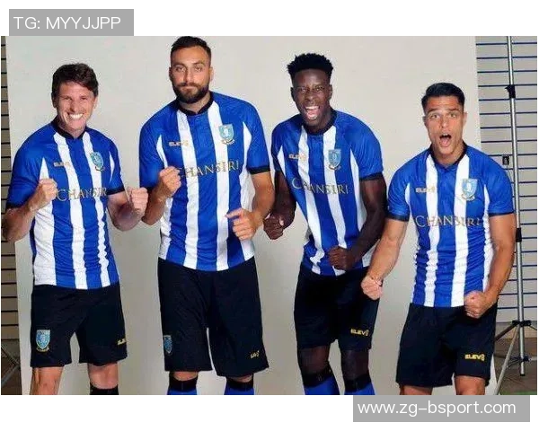 博尔顿与谢周三激战在即谁能在这场对决中笑到最后